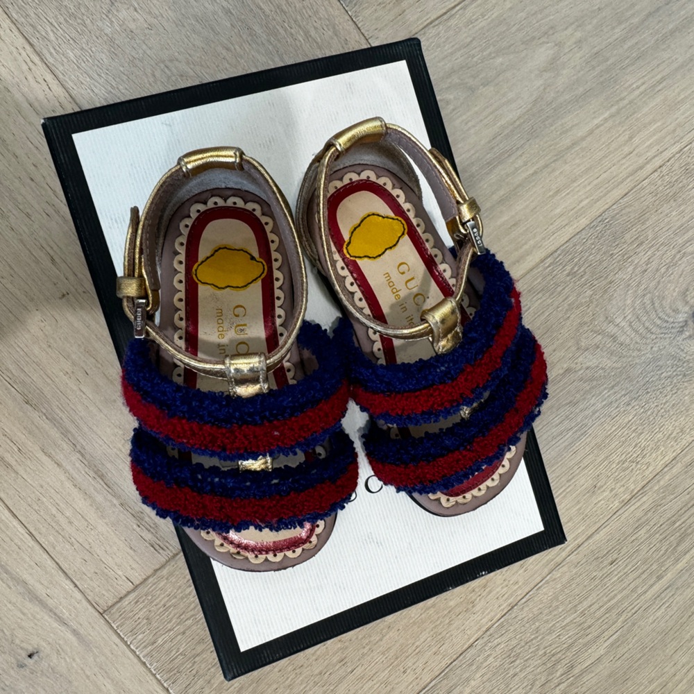 Gucci Terry Cloth Sandal